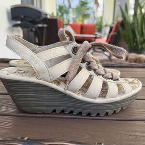 Fly London Yito Wedges Tie Beige Leather size 37 Size 6.5
